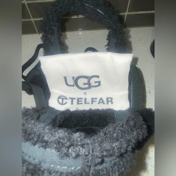 UGGxTelfar black mini bag - Picture 3 of 3